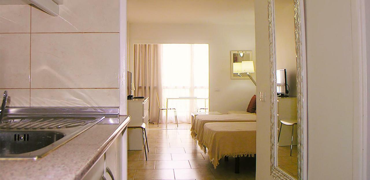 Apartment In El Dorado Complex Playa de las Americas  Eksteriør bilde